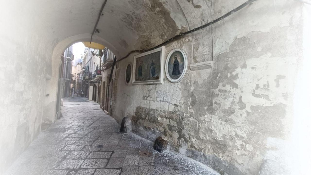 B&B Il Castello Bari Eksteriør bilde